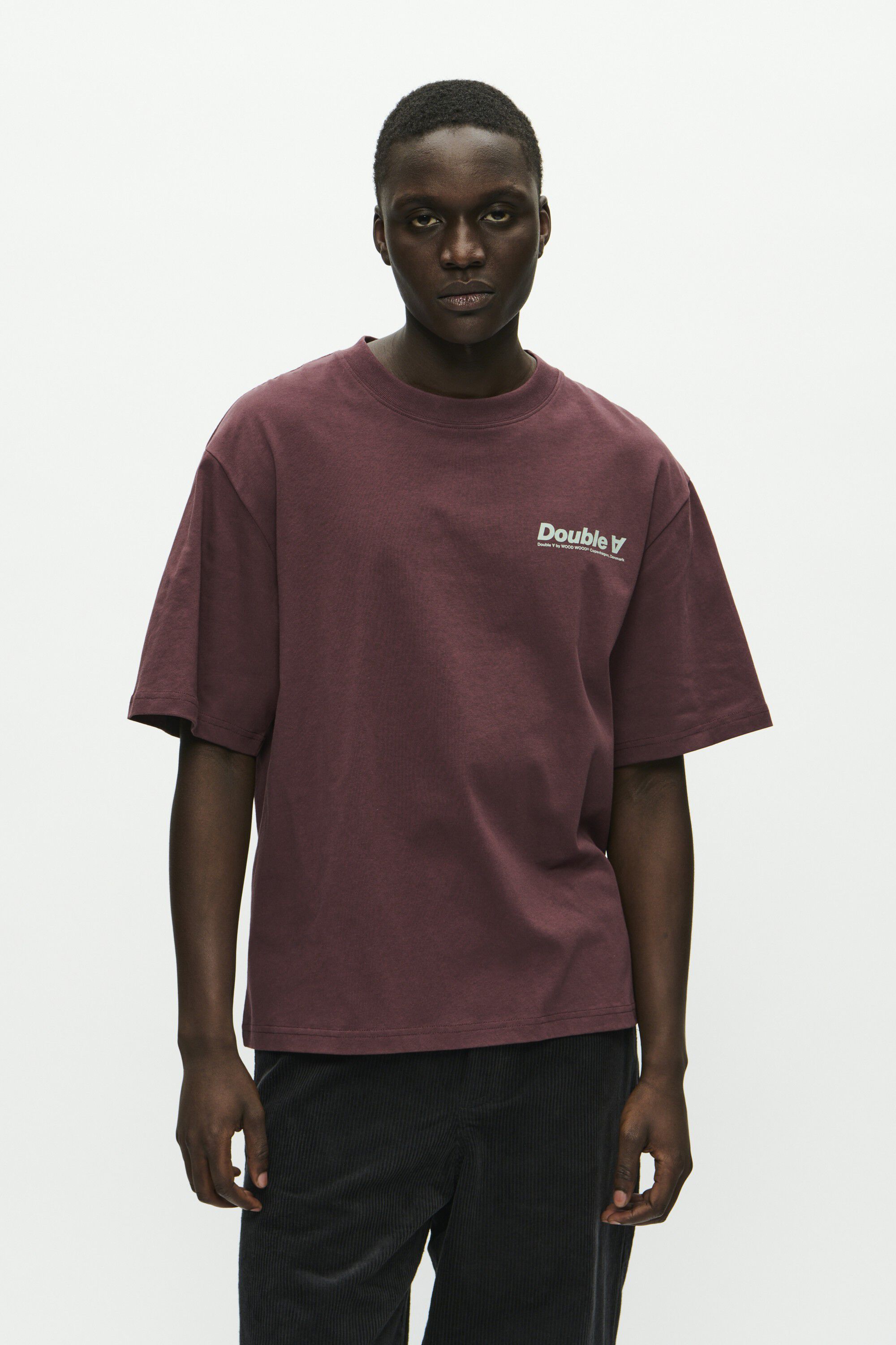 WWLiam tee AAneue 25220