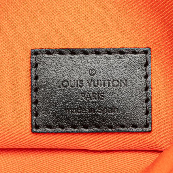 Louis Vuitton Messenger