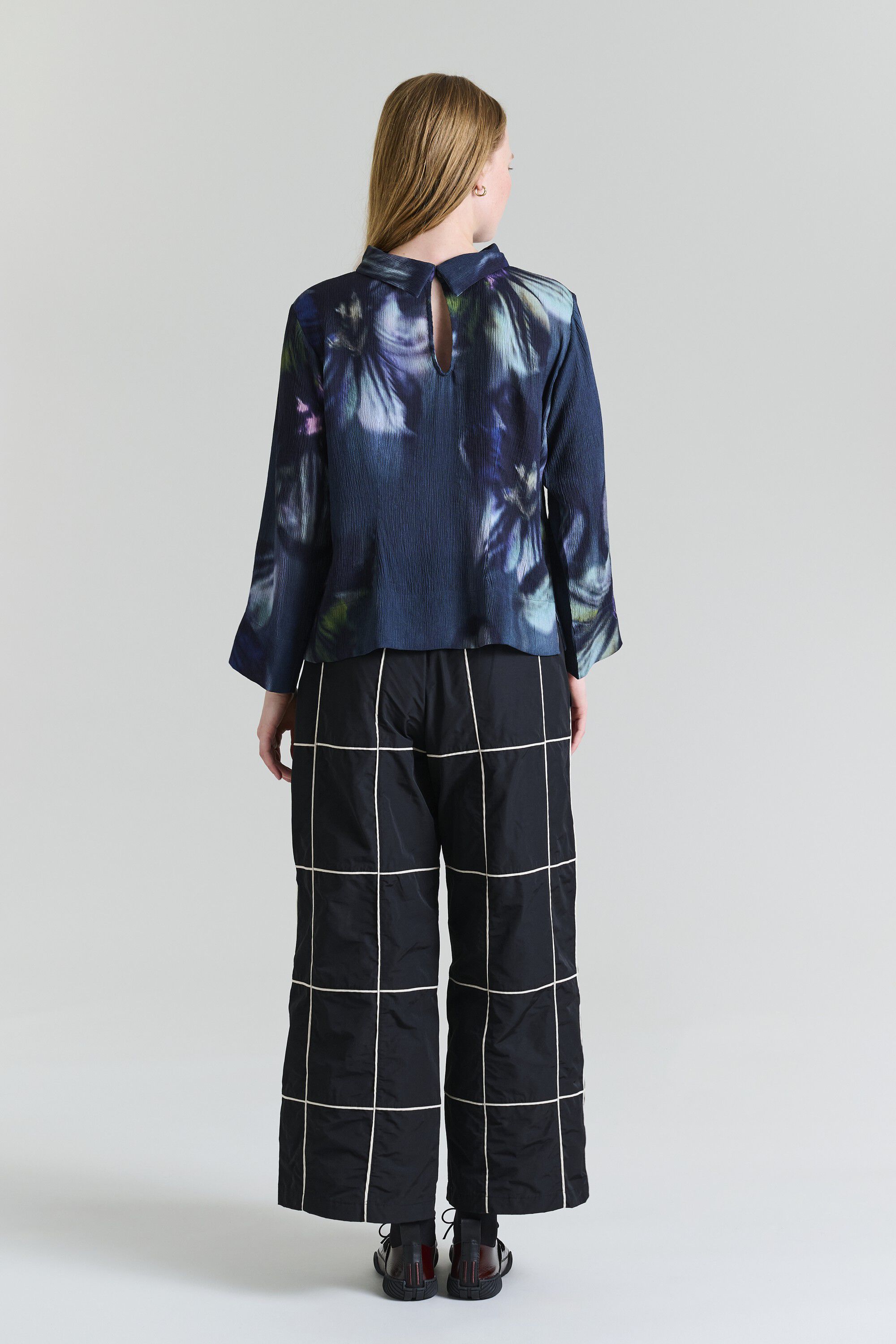 Transition flower bluse