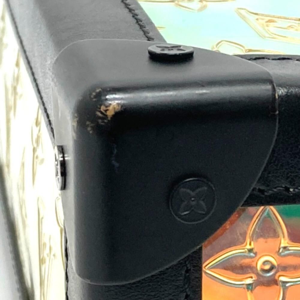 Louis Vuitton Shoulder Bags