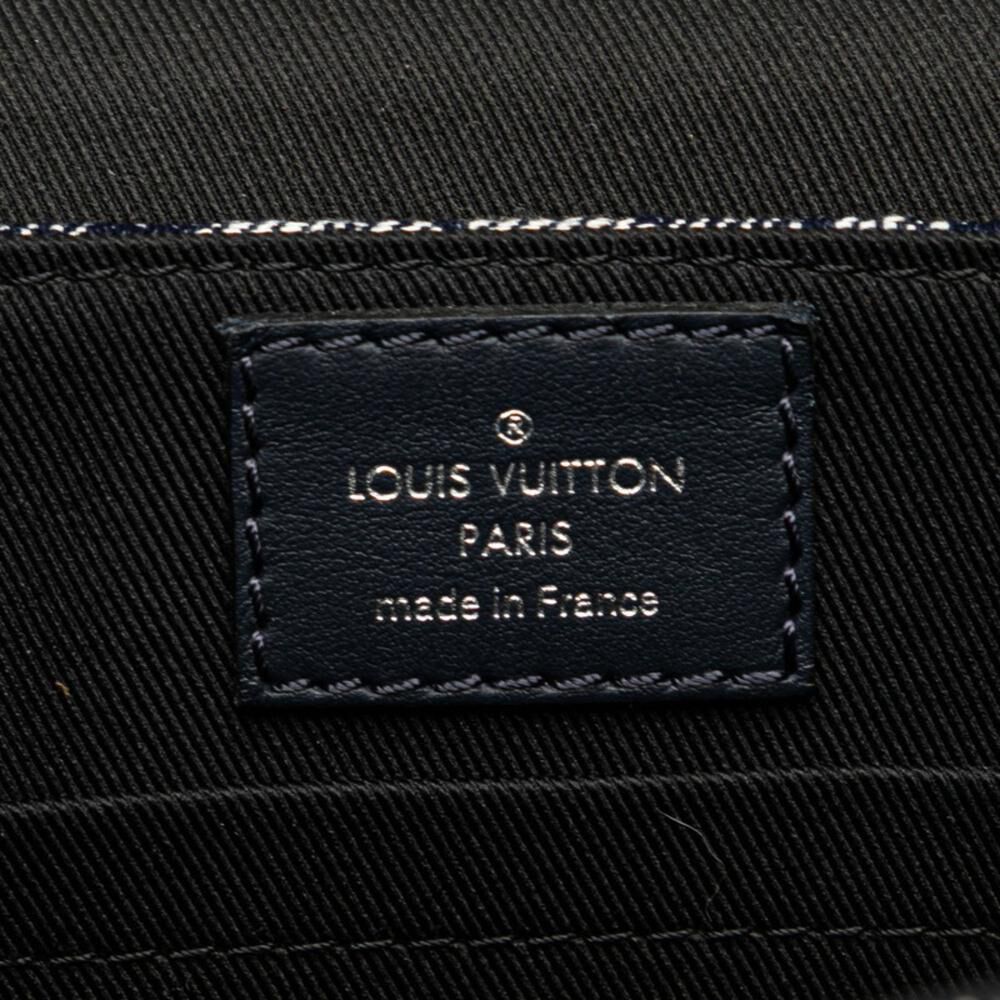 Louis Vuitton Messenger