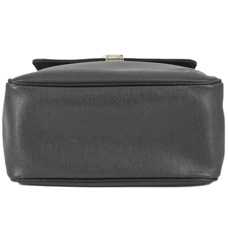 Louis Vuitton Yaranga