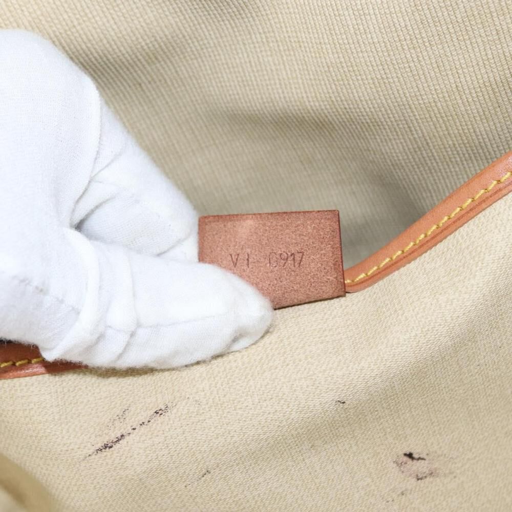 Louis Vuitton Excursion