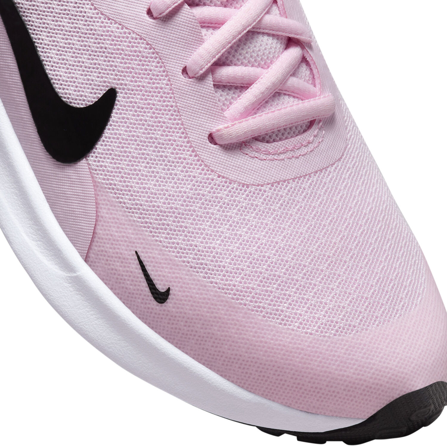 Revolution 7 sneakers