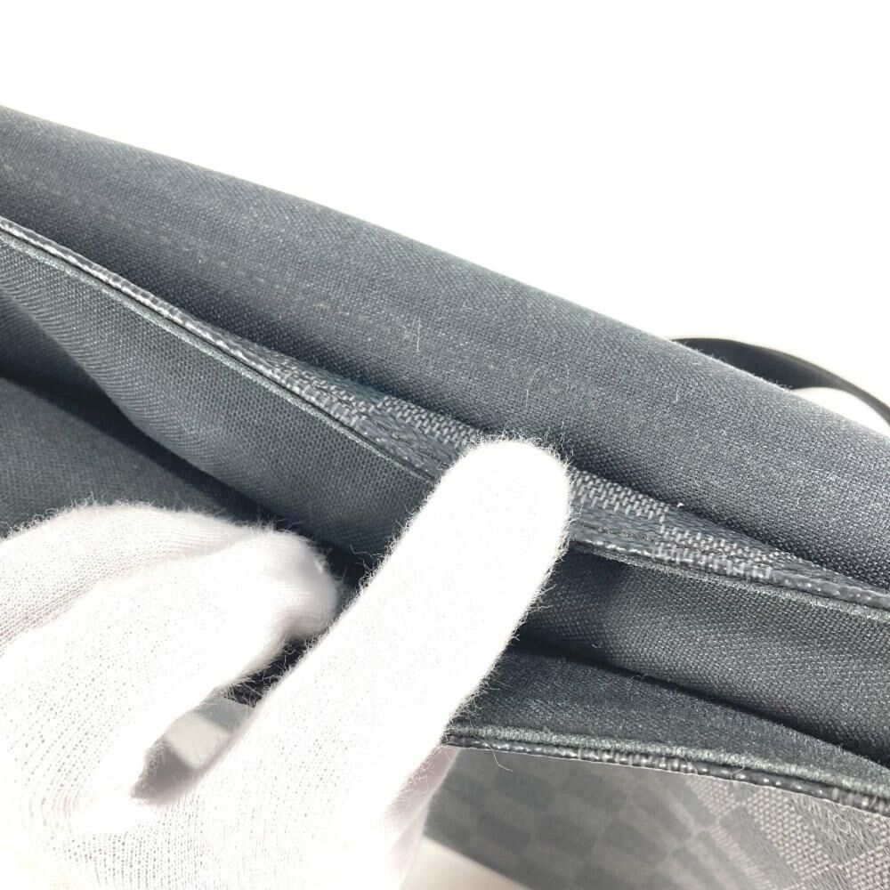 Louis Vuitton Messenger