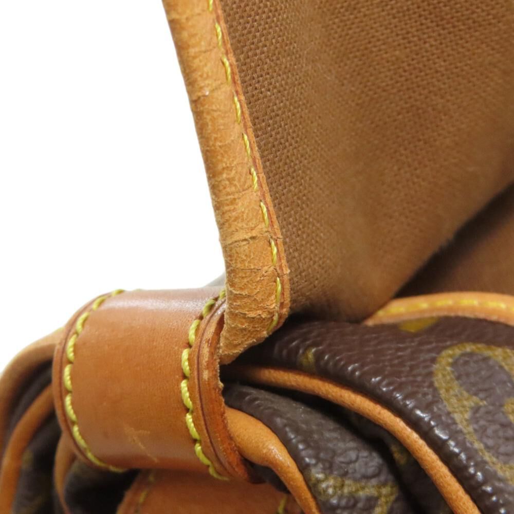 Louis Vuitton Saumur