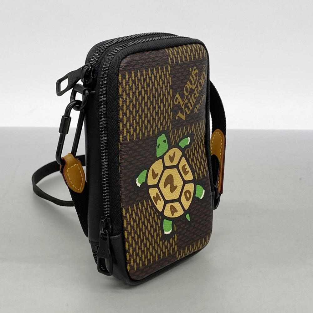 Louis Vuitton Shoulder Bags