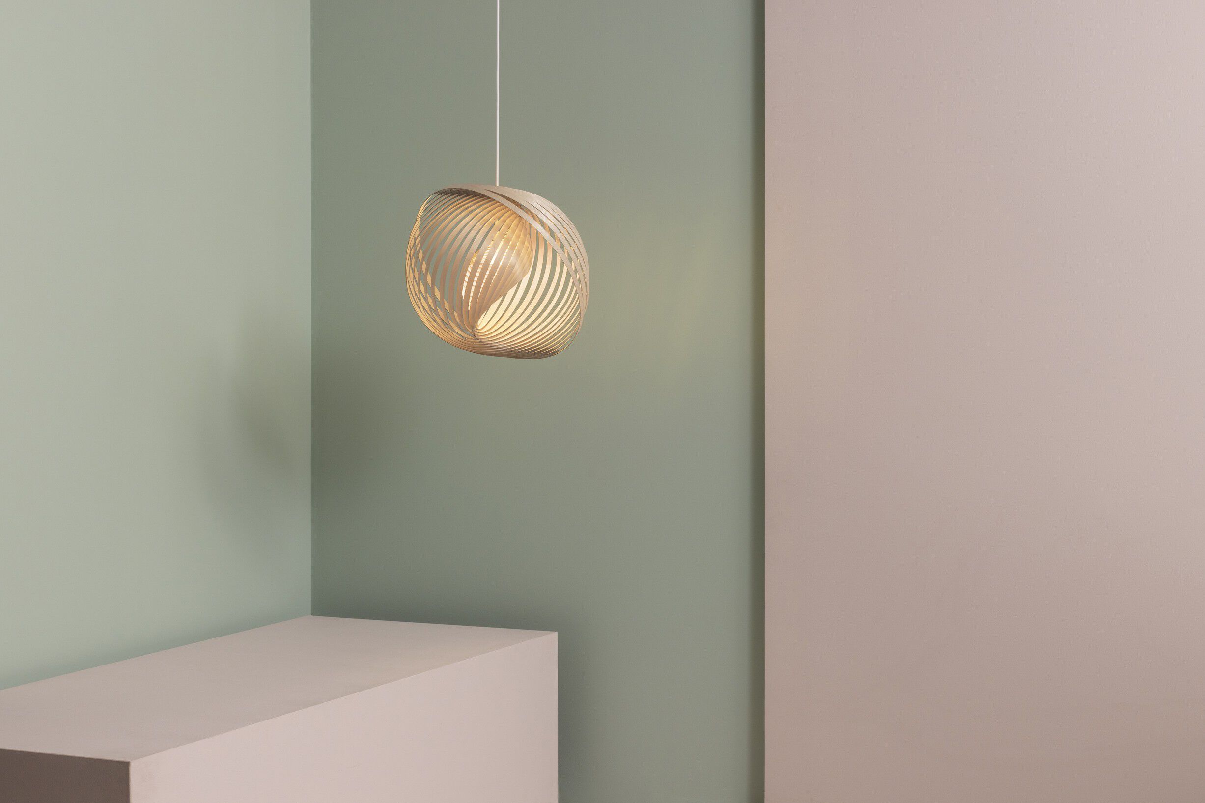 Adilo Small pendant birch