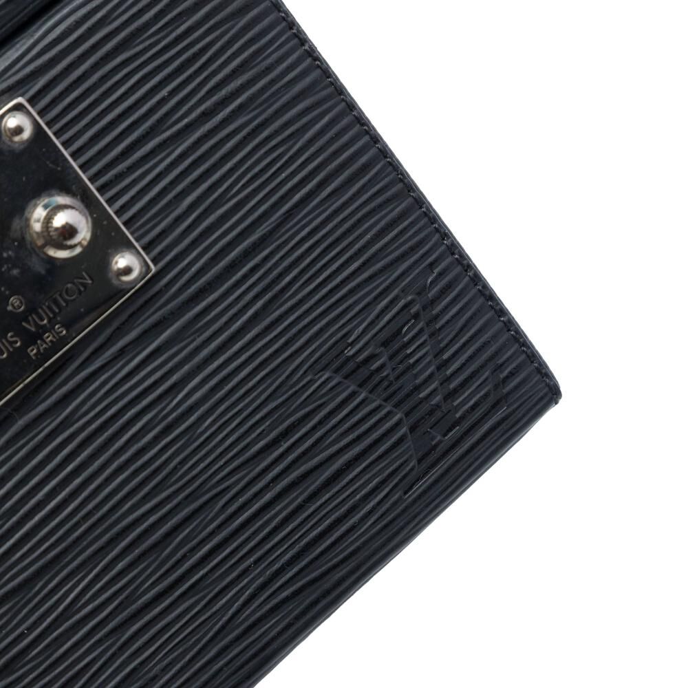 Louis Vuitton Bleecker