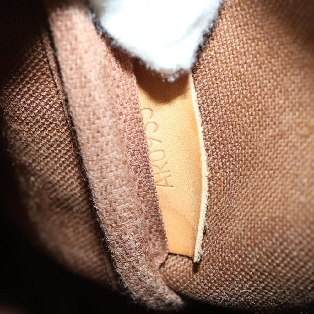 Louis Vuitton Saumur