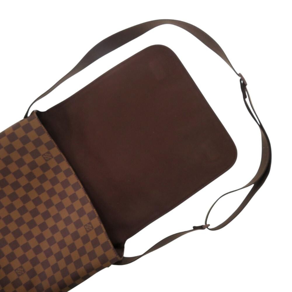 Louis Vuitton Messenger
