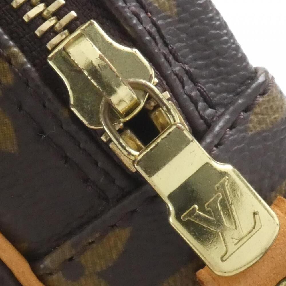Louis Vuitton Shoulder Bags