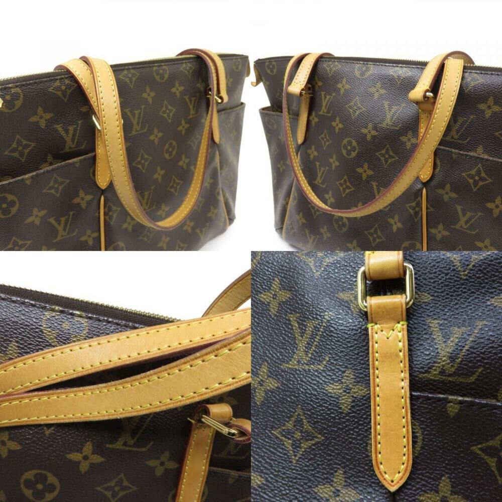 Louis Vuitton Totally