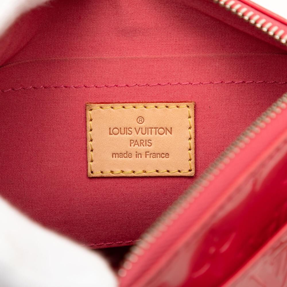Louis Vuitton Shoulder Bags