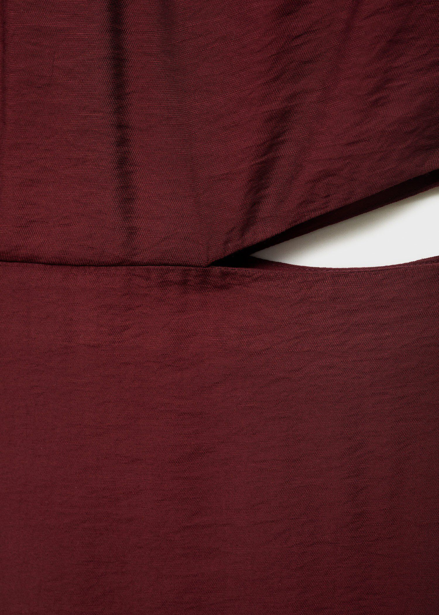 Printed dress with cut-out