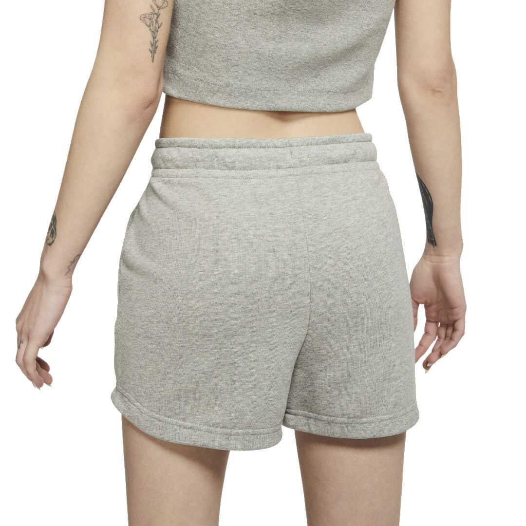 sportswear essential shorts