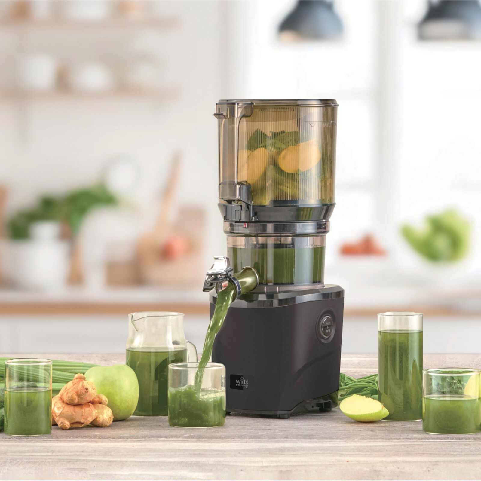 Witt By Kuvings AUTO10S Whole Slow Juicer Black