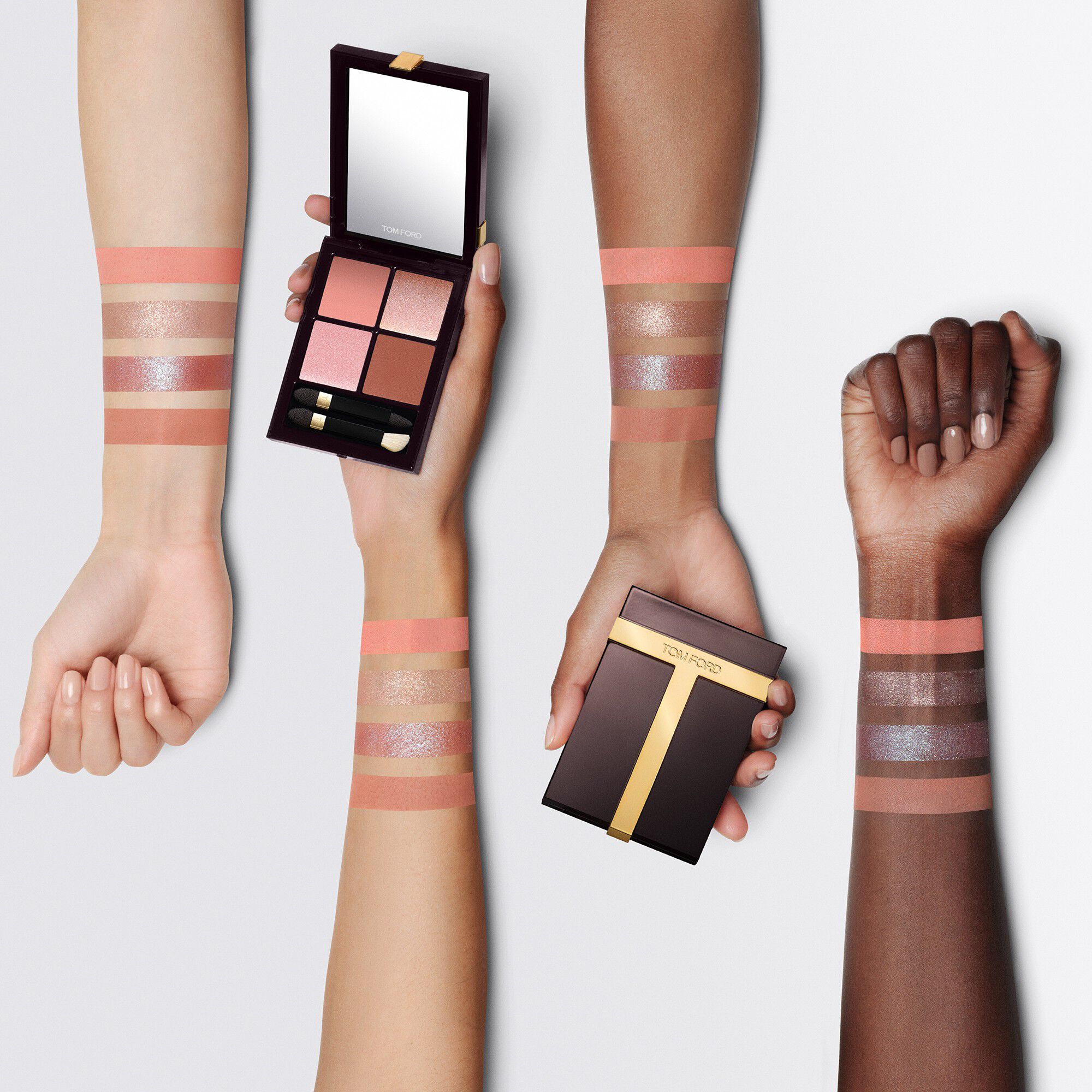 Eye Color Quad Poudre Eyeshadow Palette
