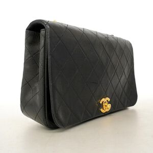 Chanel Shoulder Bag