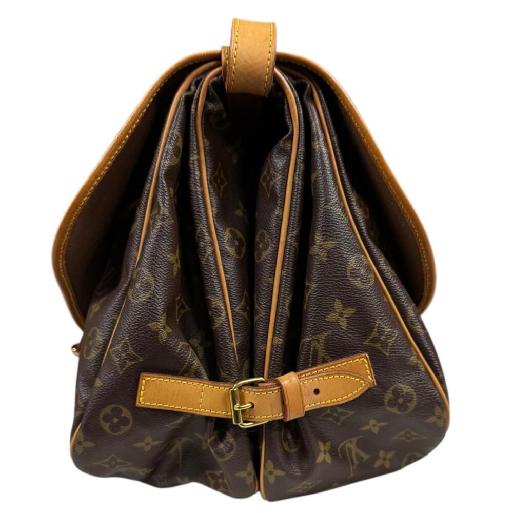 Louis Vuitton Saumur