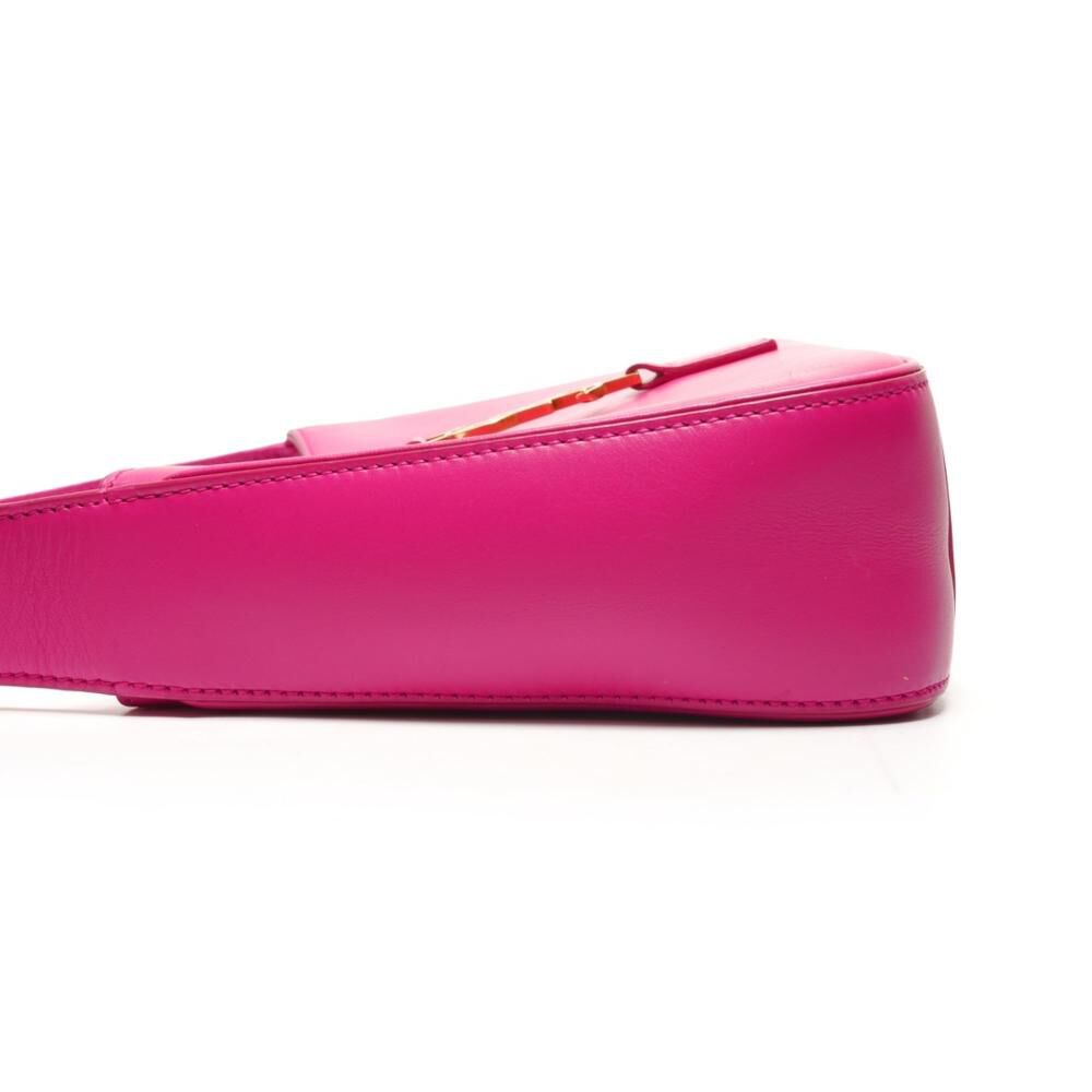 Yves Saint Laurent Shoulder Bag