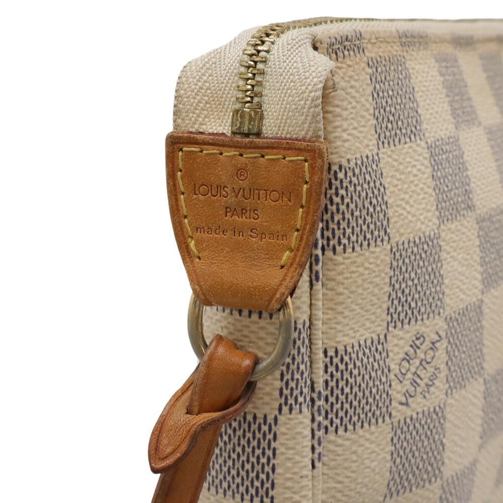 Louis Vuitton Pochette Accessoires