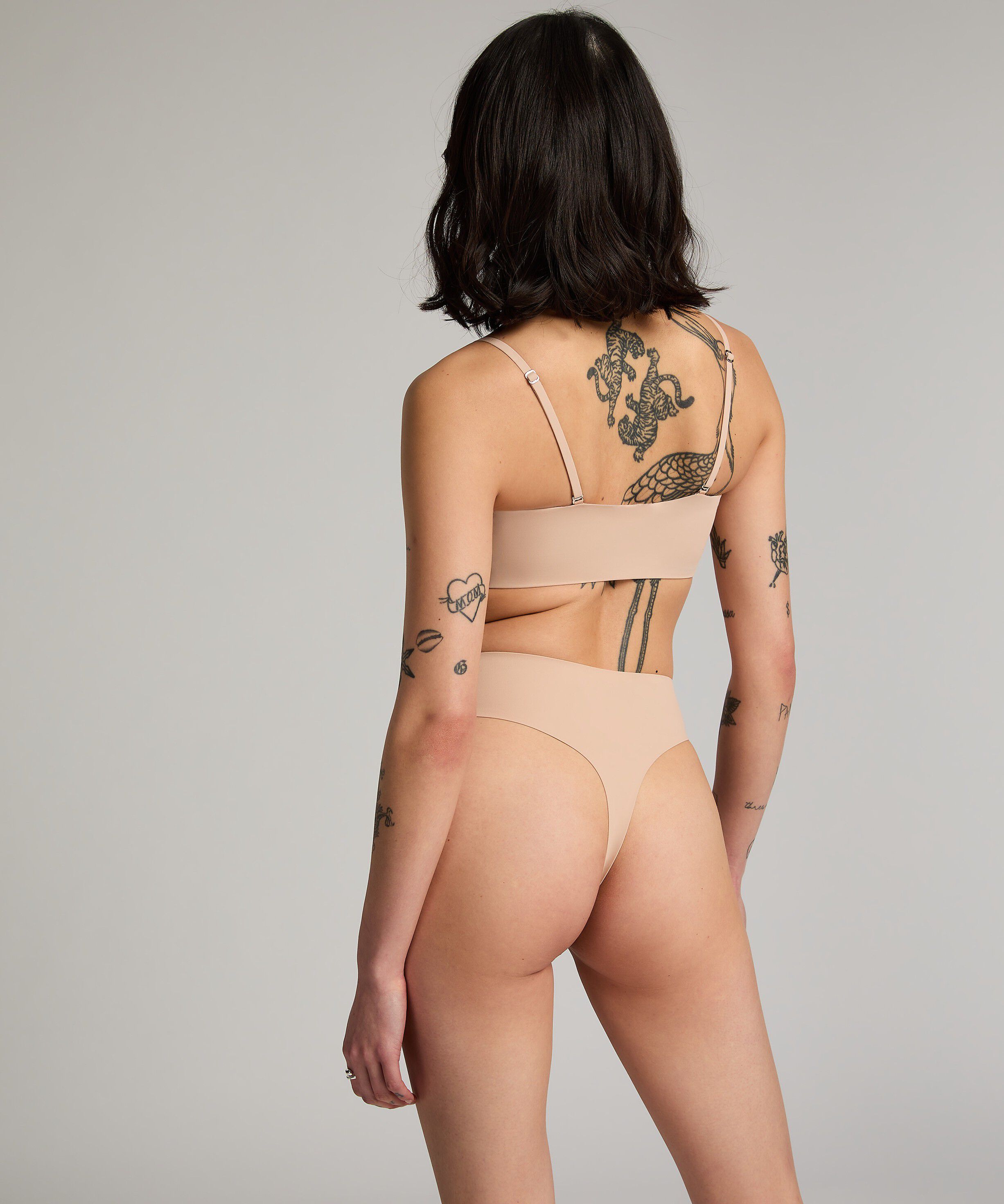 SMOOTH BANDEAU BRALETTE