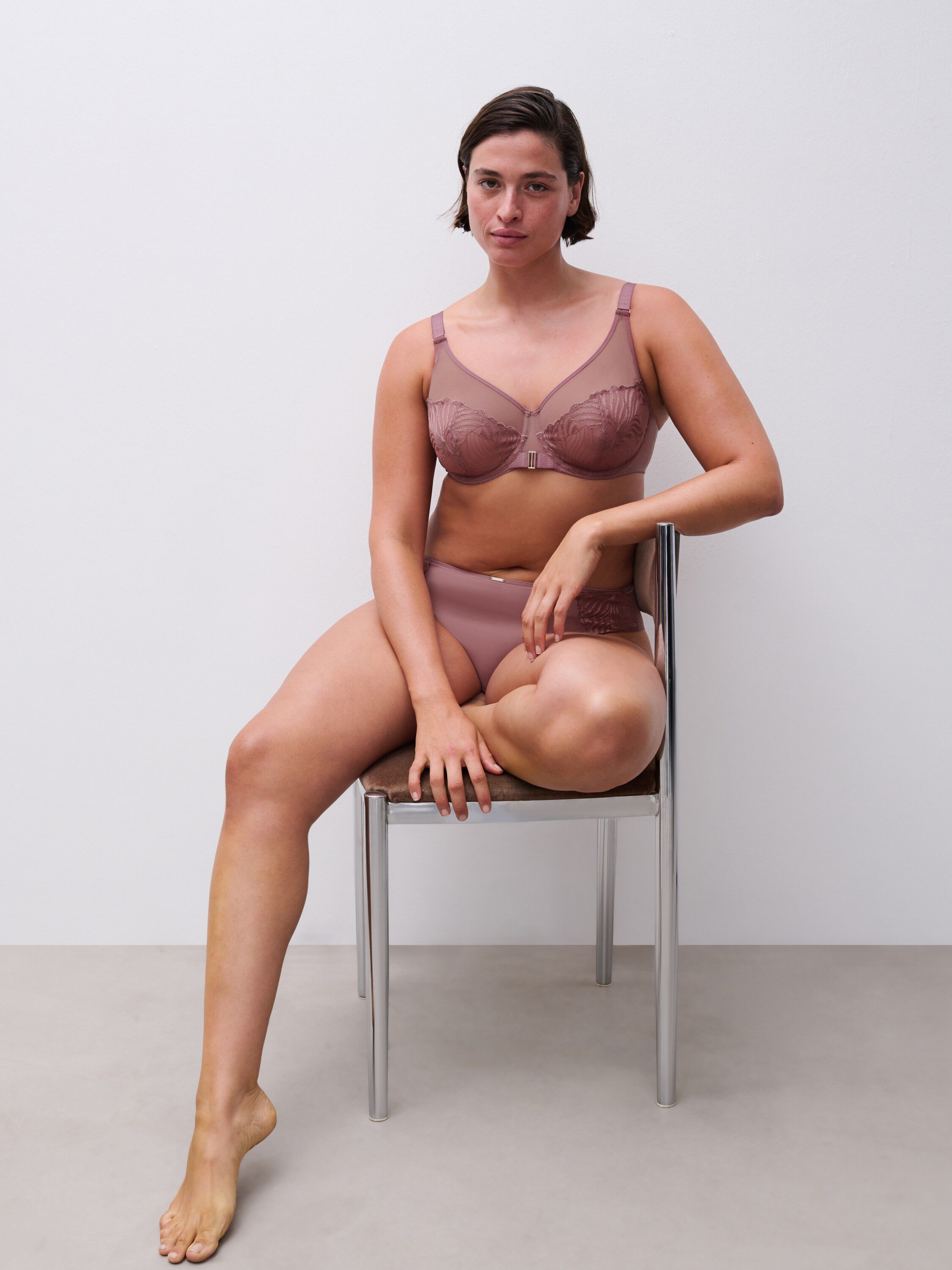 Legend Very Covering Bra