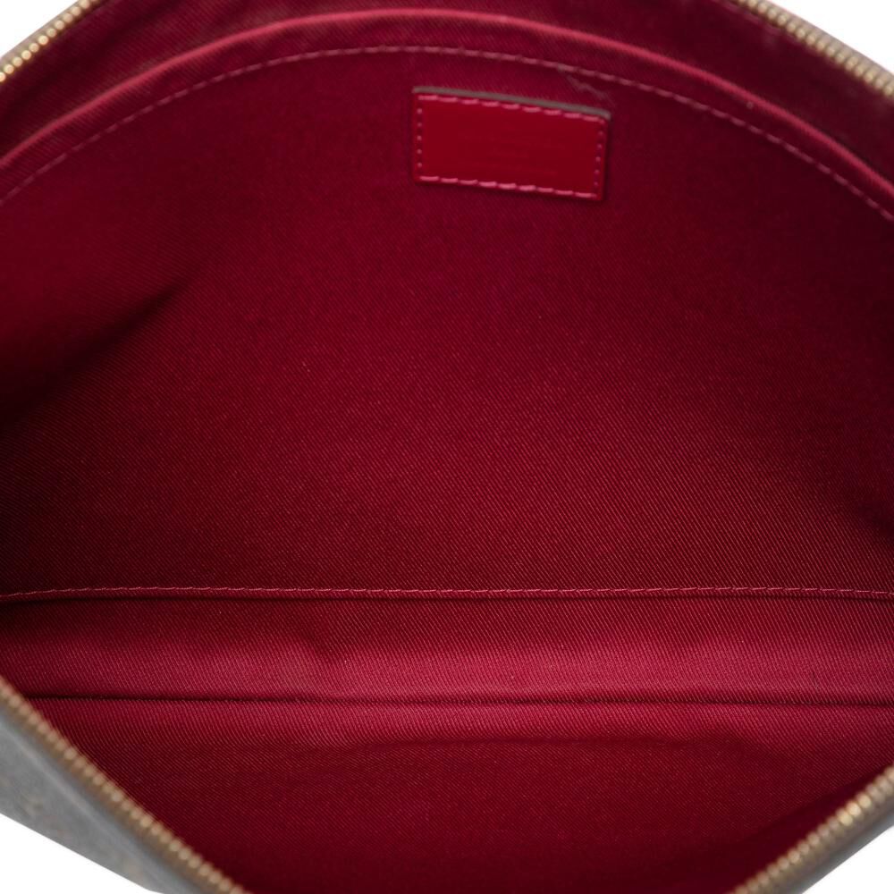 Louis Vuitton Clutch
