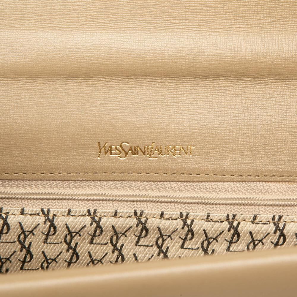 Yves Saint Laurent Shoulder Bag