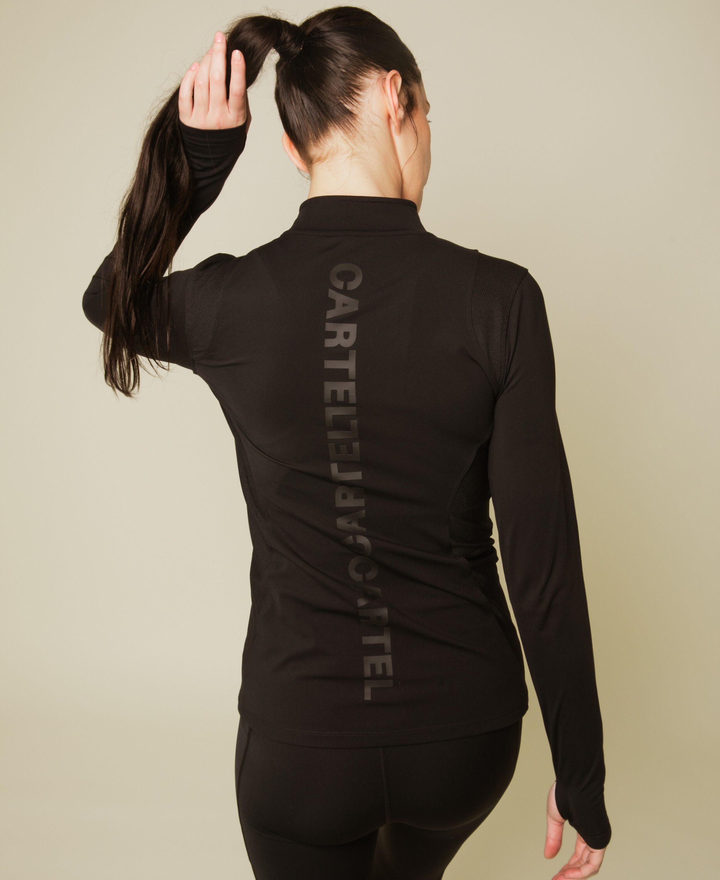 Core lang&aelig;rmet jakke med lynl&aring;s - Nero