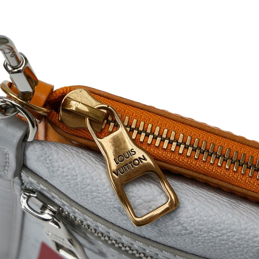 Louis Vuitton Messenger