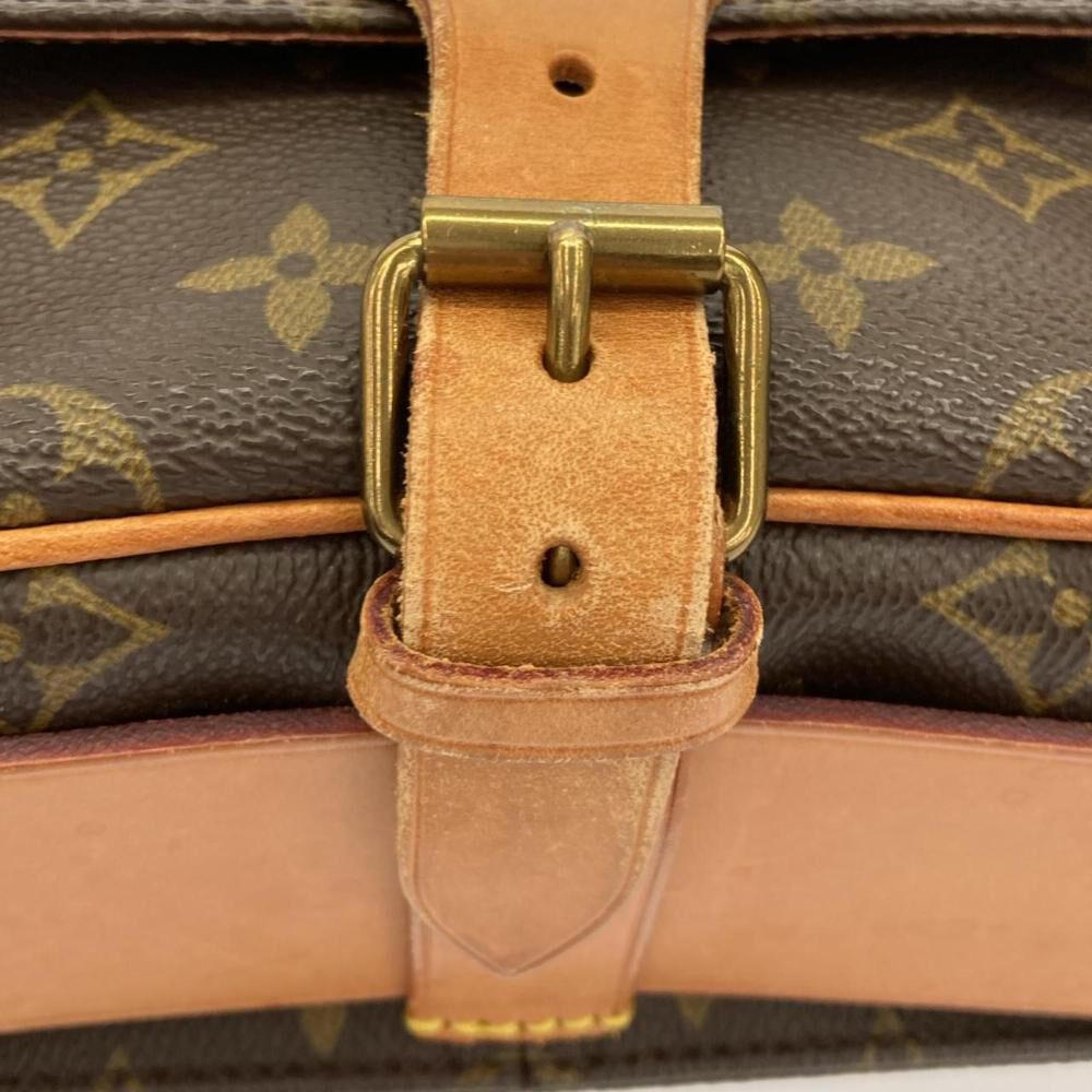 Louis Vuitton Cartouchiere