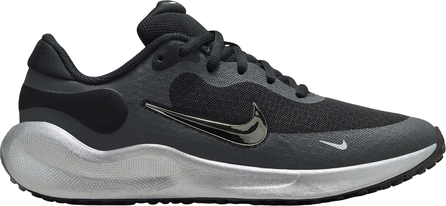 Revolution 7 Sneakers