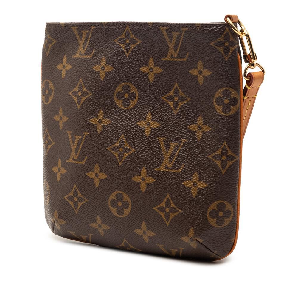 Louis Vuitton Clutch