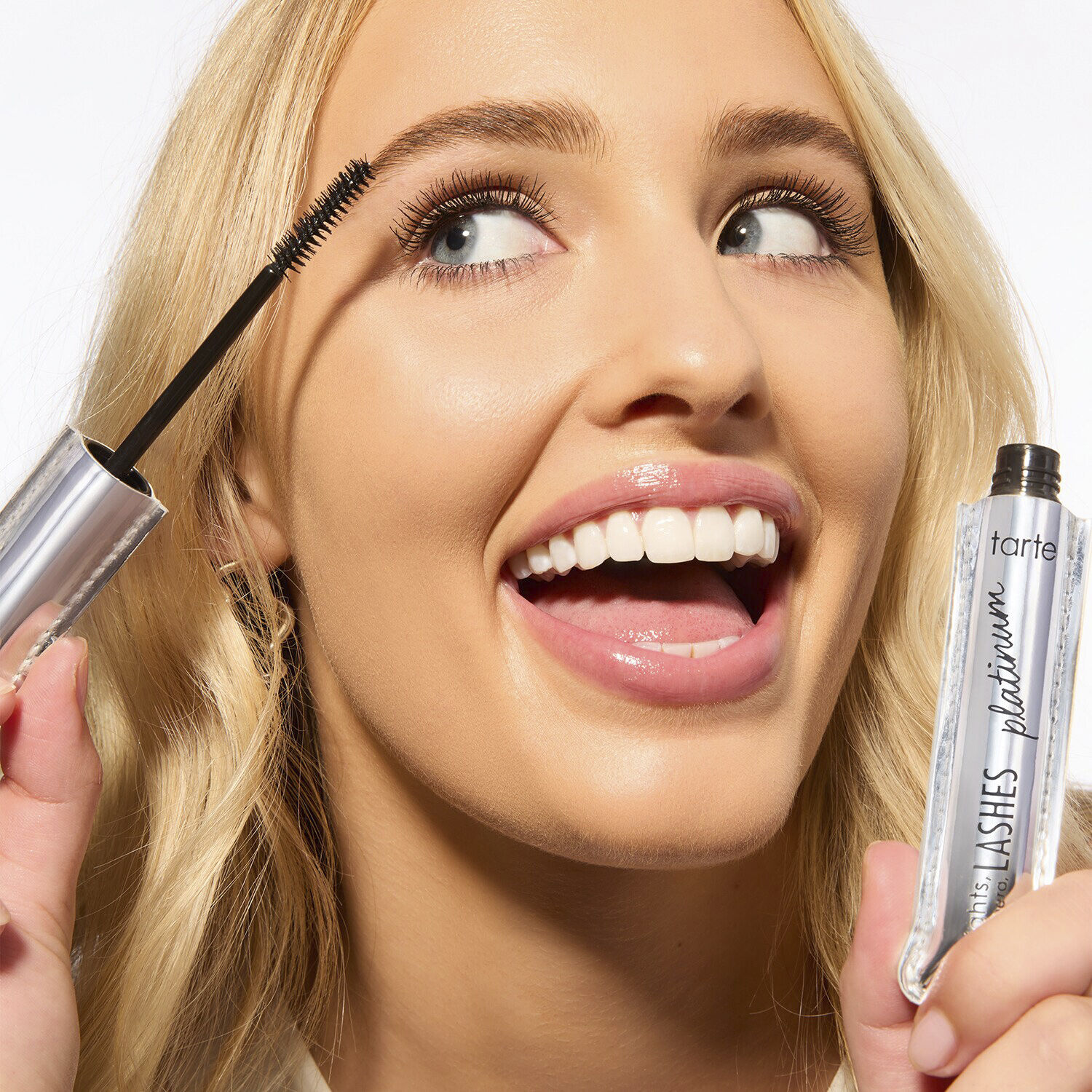Lights, Camera, Lashes Platinum Mascara - Mascara