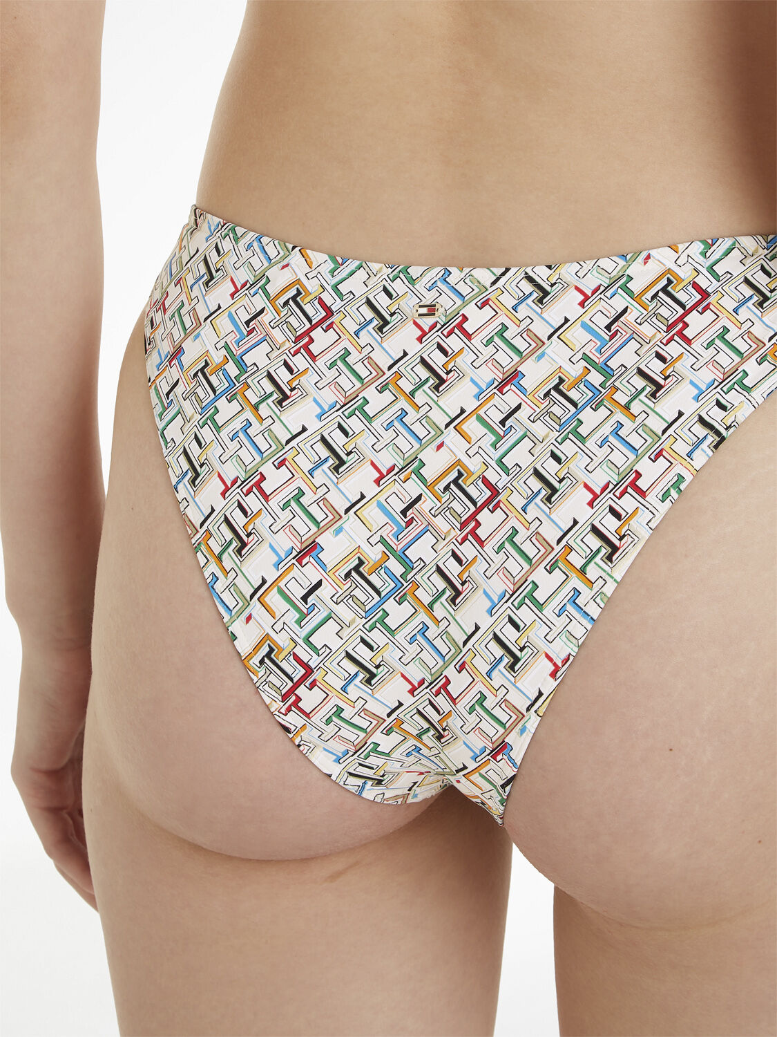 CHEEKY HIGH LEG EXT SIZES