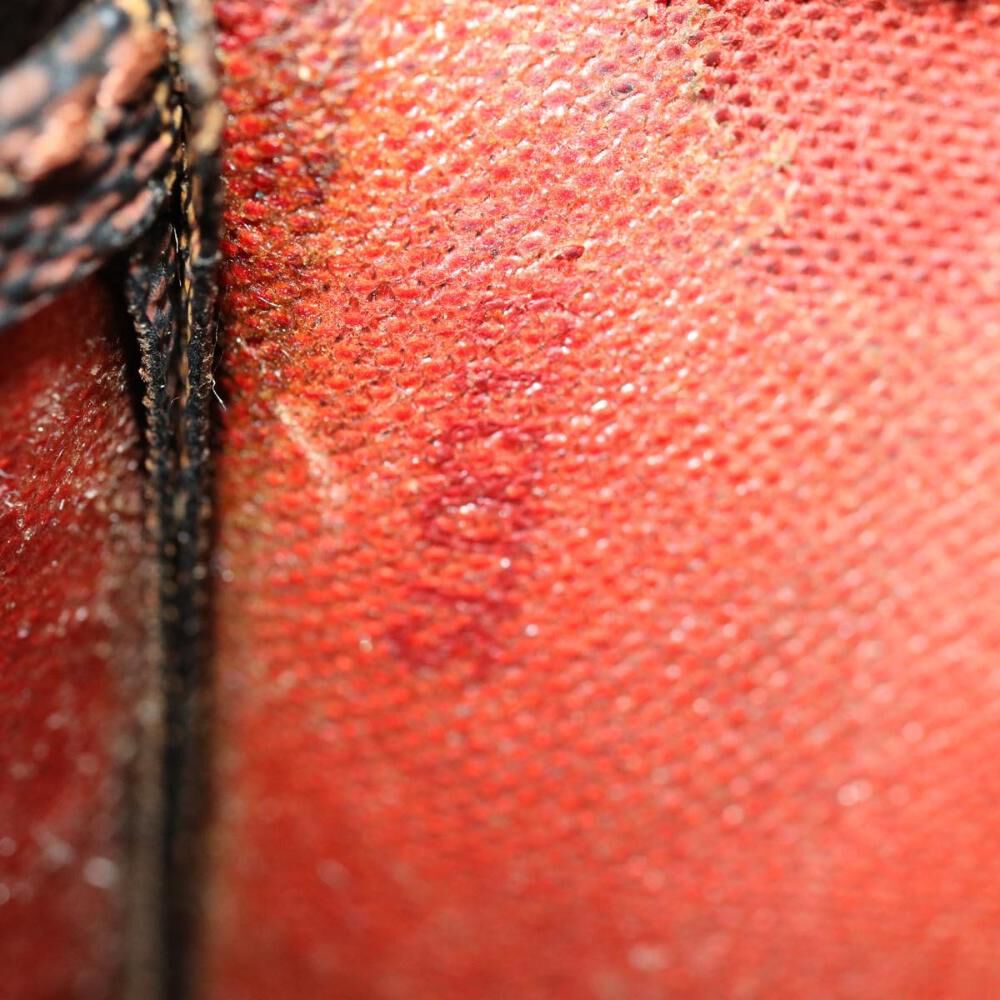 Louis Vuitton Poche Toilette