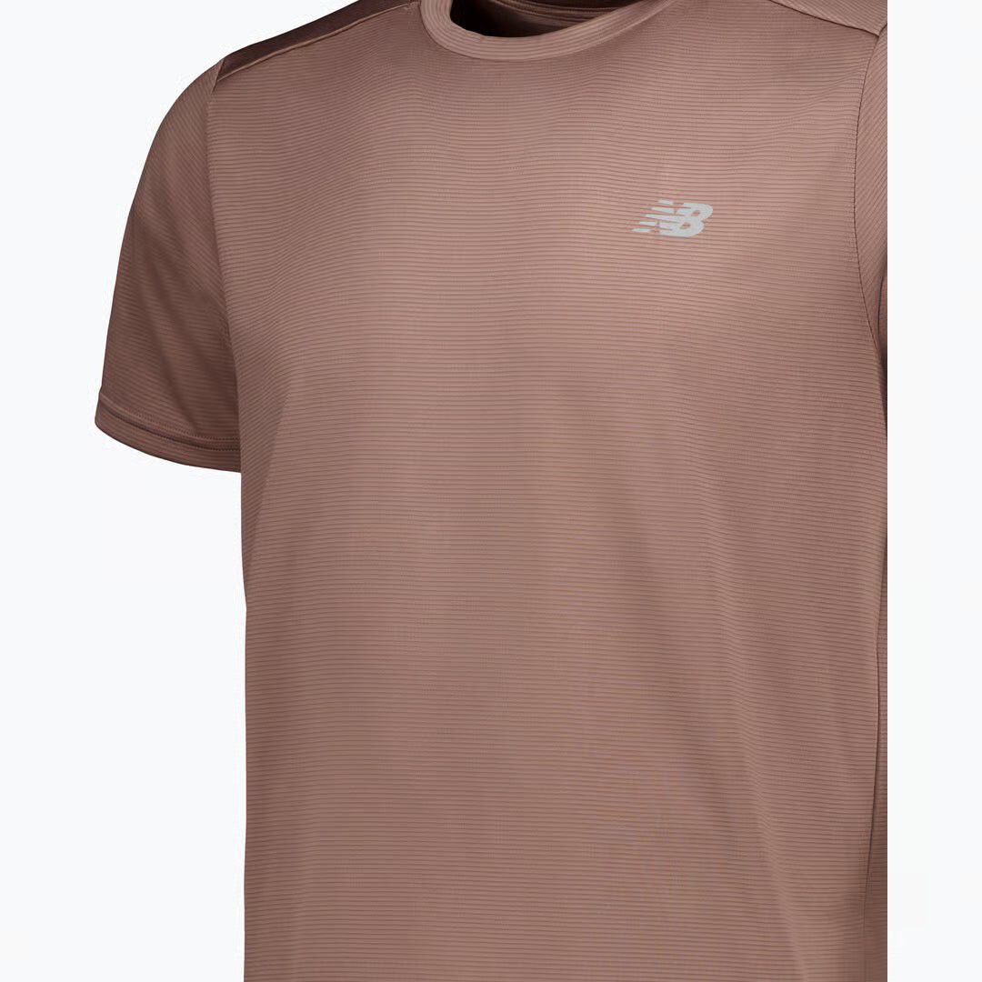 Essentials L&oslash;be T-shirt