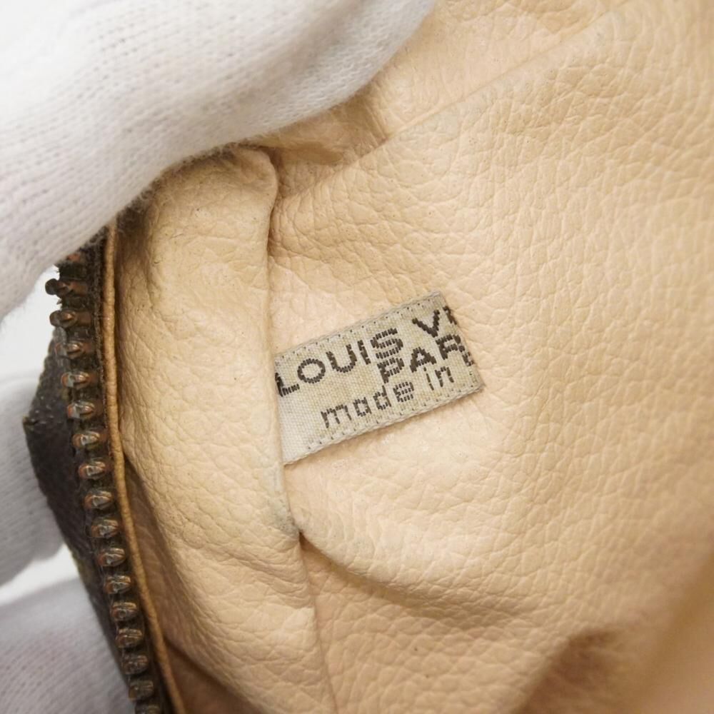 Louis Vuitton Pouch