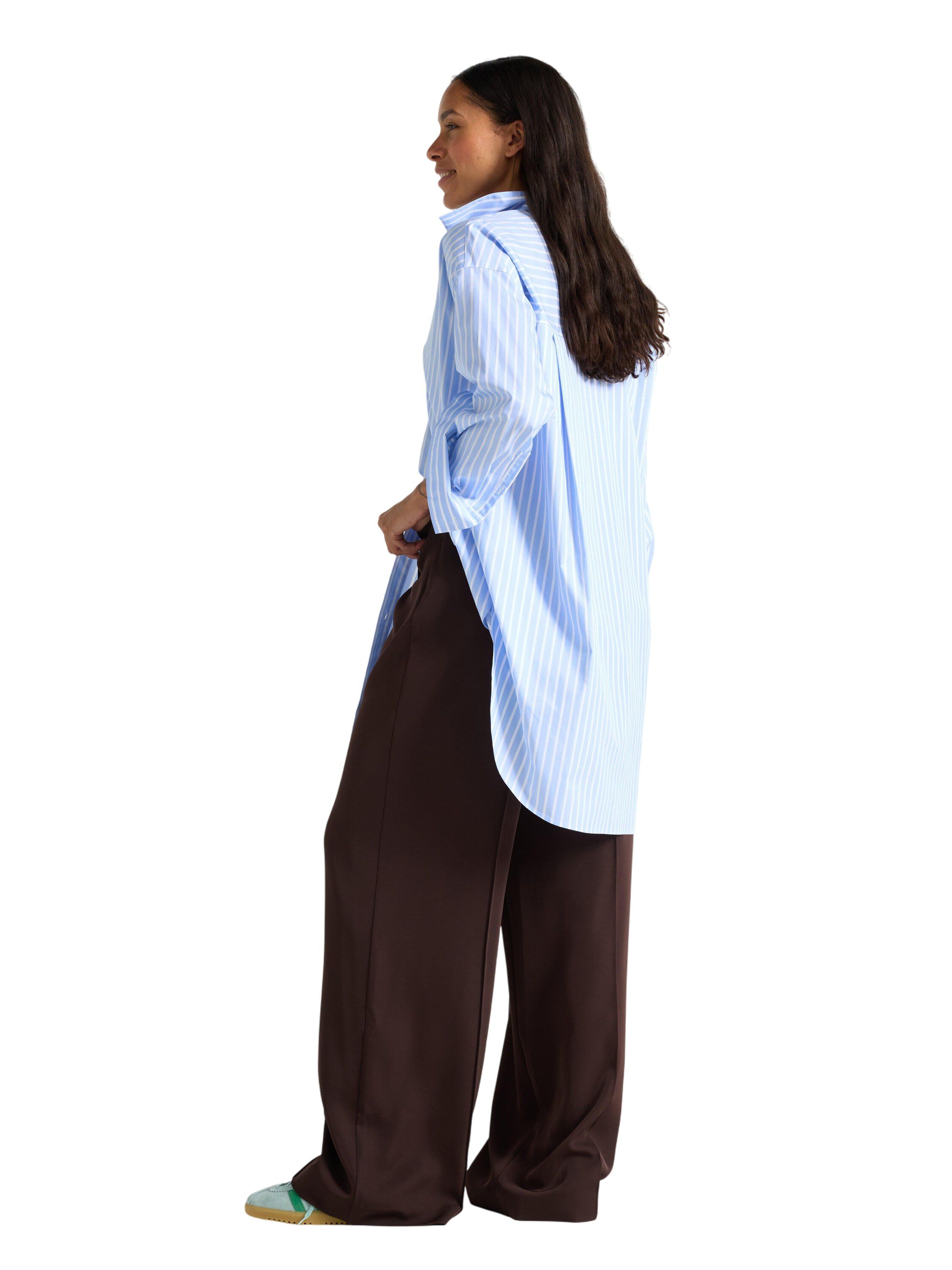Relaxed jersey trousers with a spor