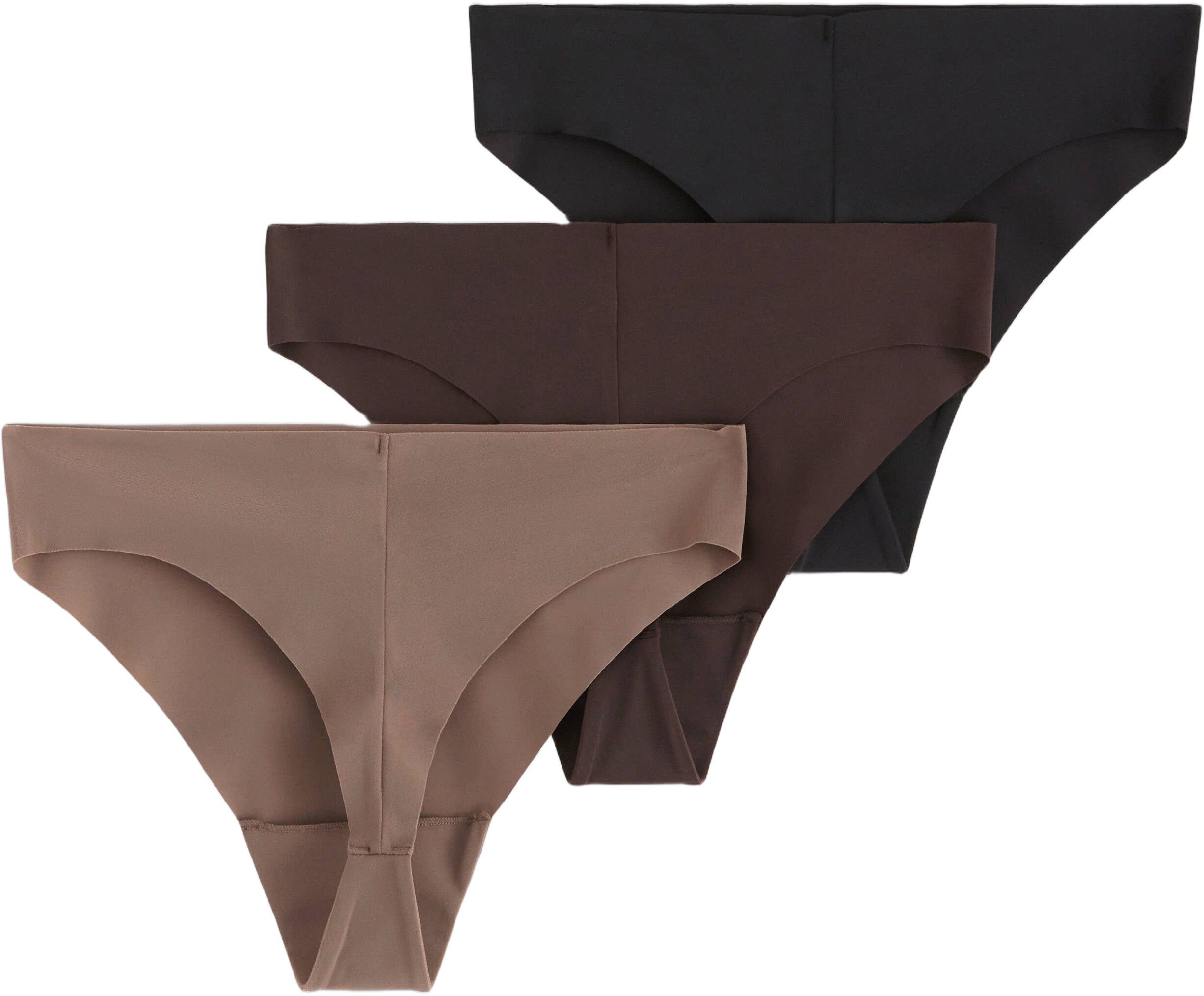 High-waisted thong with an invisibl