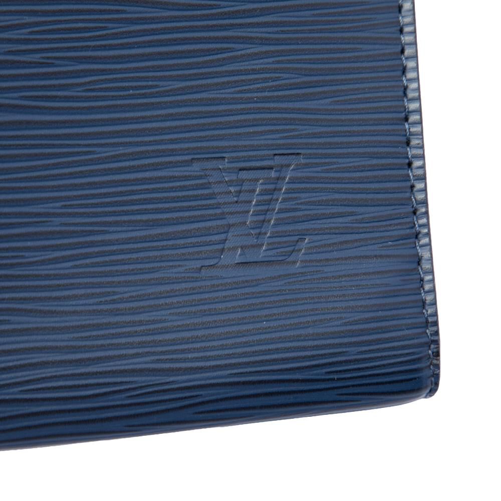 Louis Vuitton Clutch