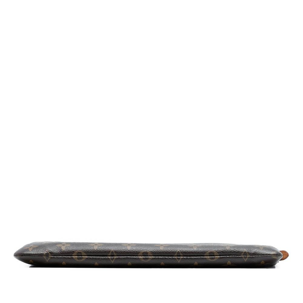 Louis Vuitton Clutch