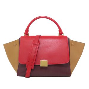 Céline Trapeze
