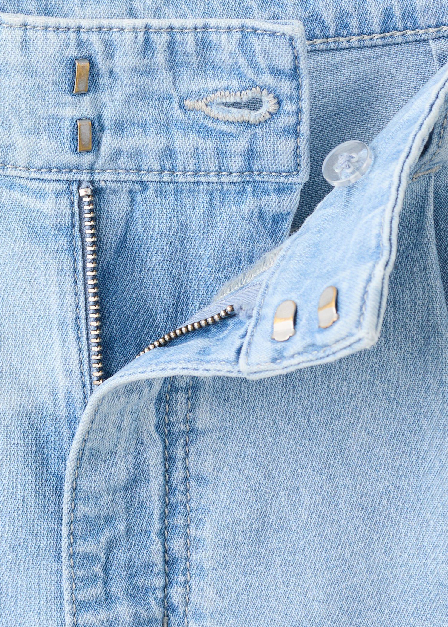 Mid-rise denim bermuda shorts with