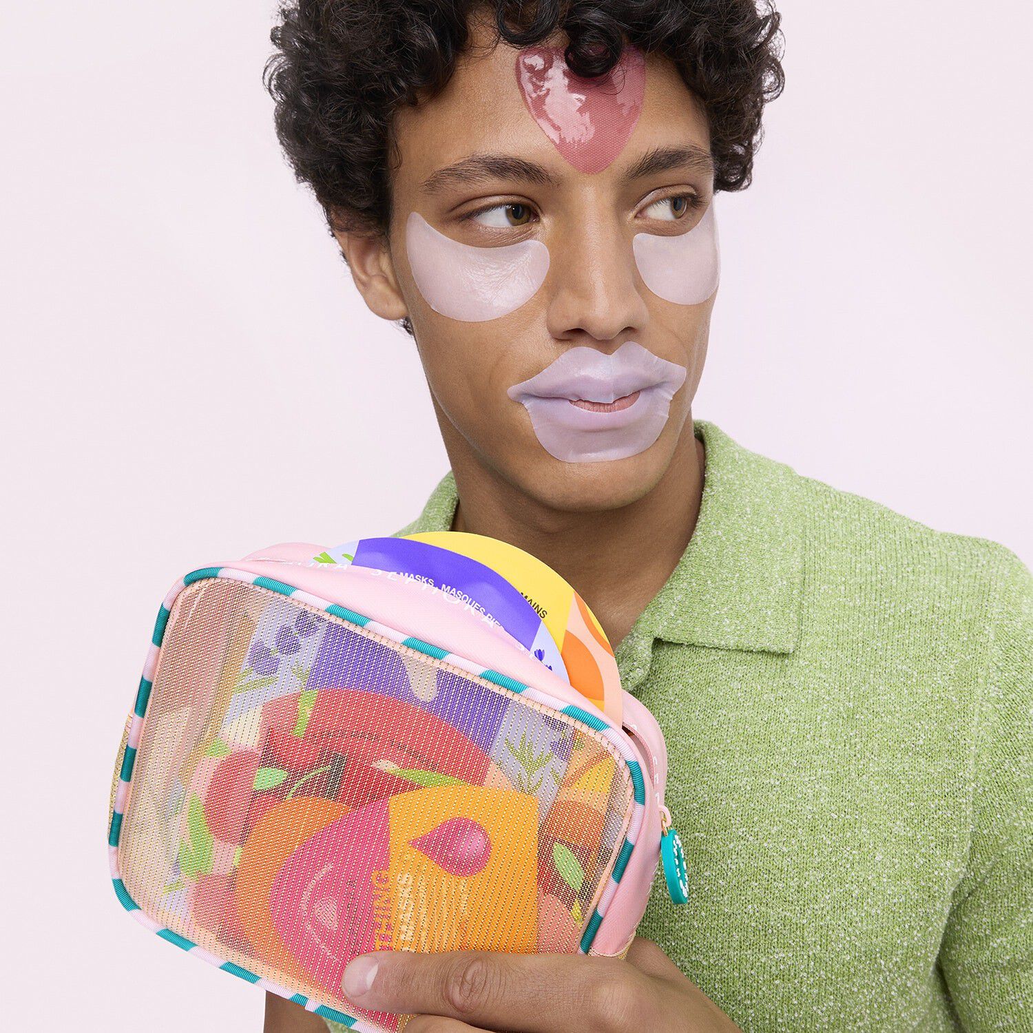 8 ANSIGTS- OG KROPSMASKER  S&aelig;t med 8 behandlingsmasker til ansigt og k