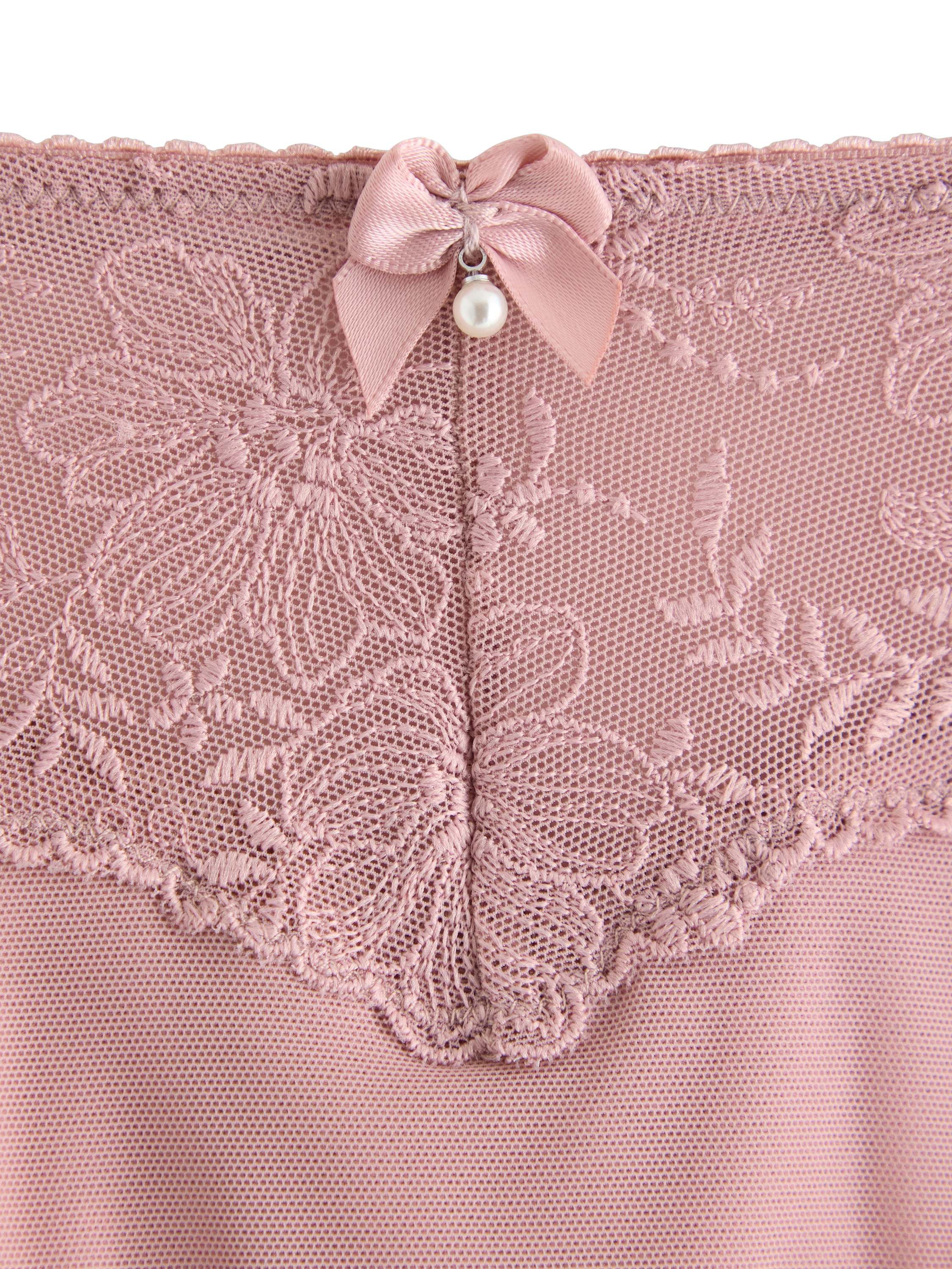 Braziliantrosor med spets och mesh-