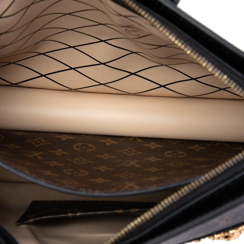 Louis Vuitton Clutch