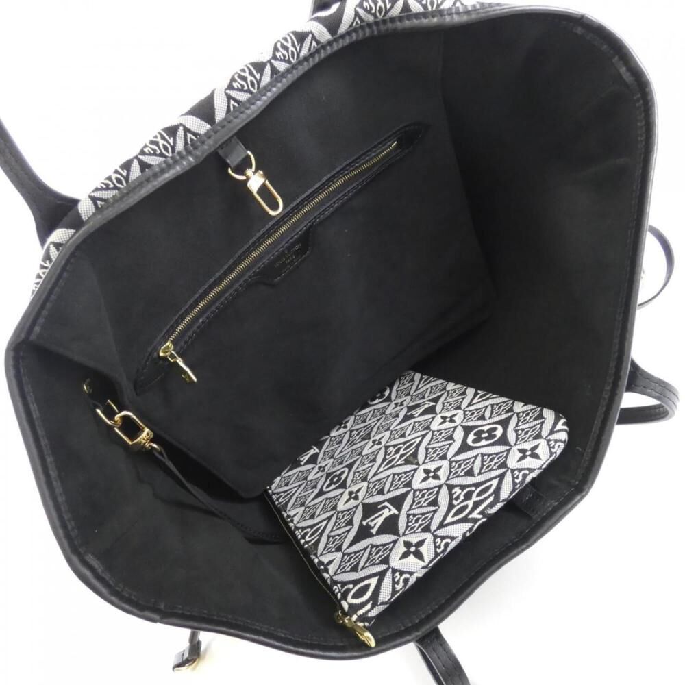 Louis Vuitton Neverfull